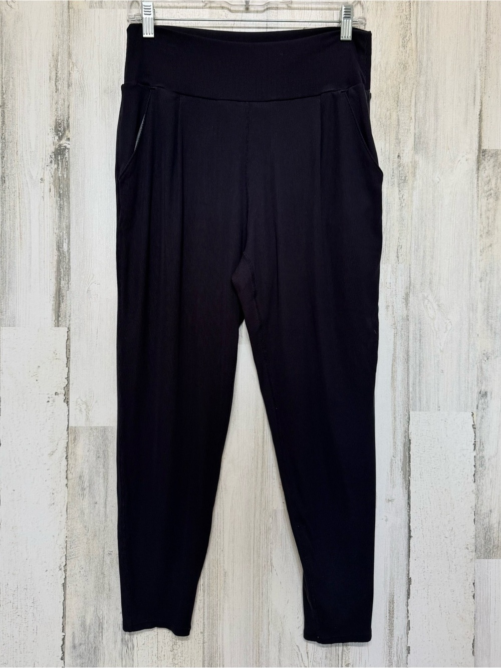 Vuori Navy Ribbed Lightweight Pants Size S